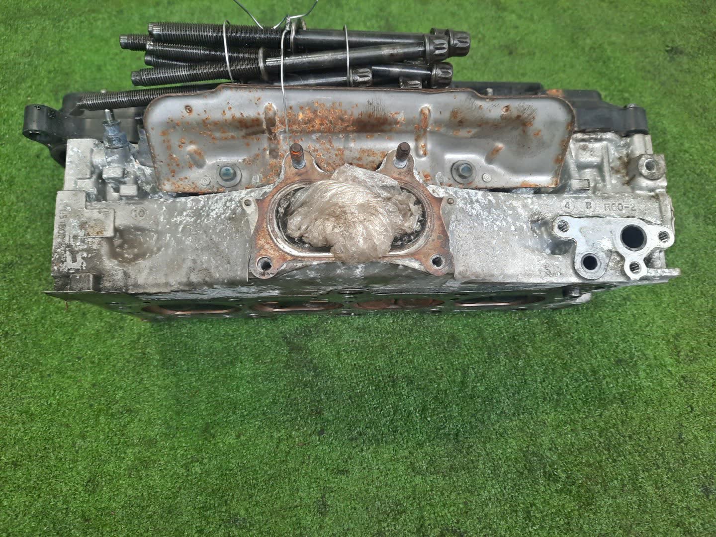 Головка блока HONDA STEPWGN RK5 R20A 4 ракурс
