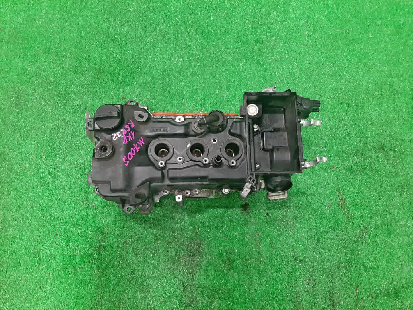 Головка блока DAIHATSU BOON M700S 1KR-FE 1 ракурс