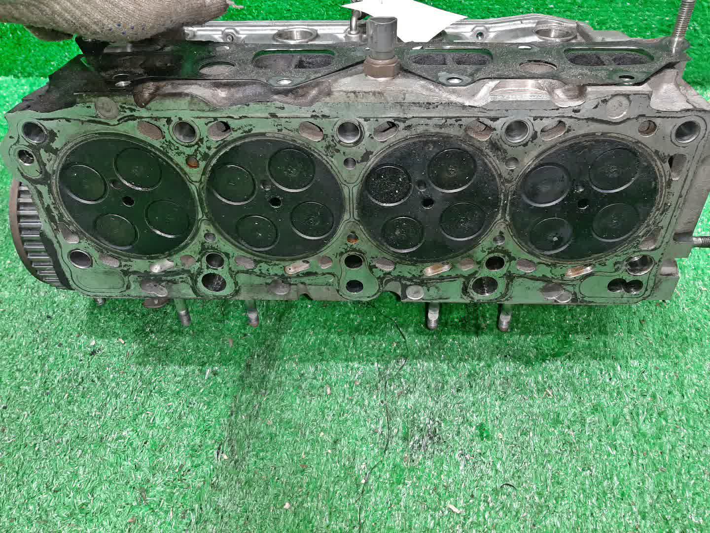 Головка блока MAZDA BONGO SKF2M RF-T 5 ракурс