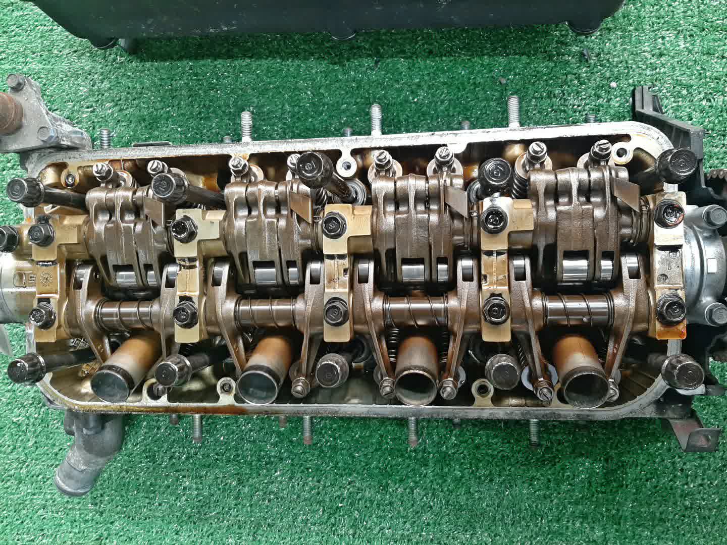 Головка блока HONDA ACCORD CF5 F20B 3 ракурс
