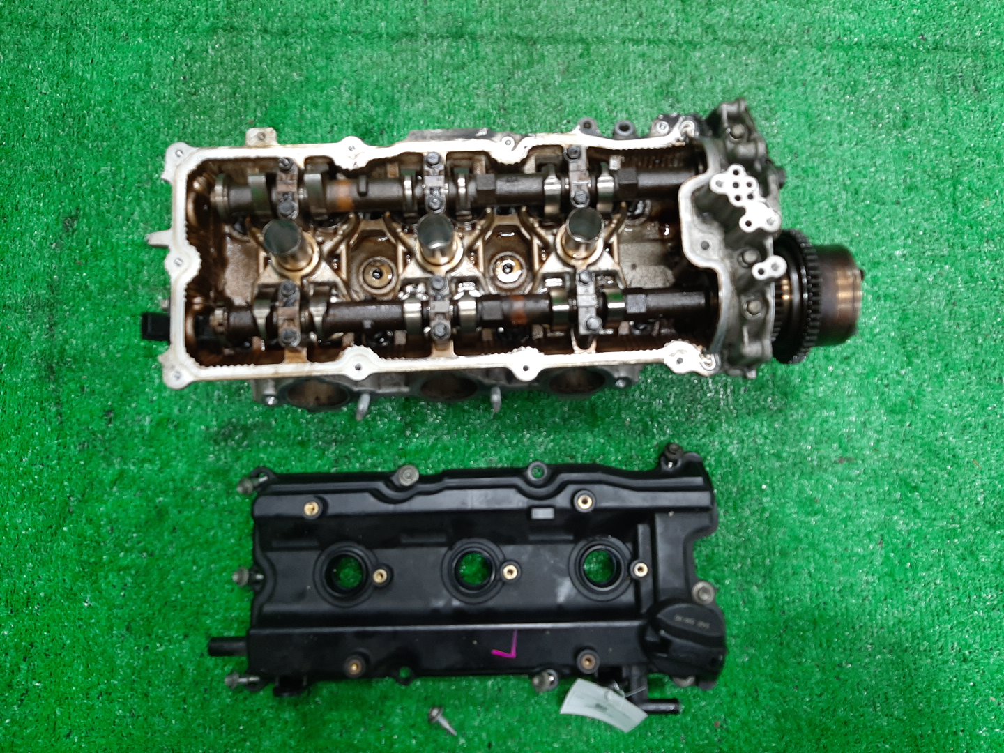 Головка блока левая NISSAN MURANO PNZ50 VQ35DE 1 ракурс Головка блока левая NISSAN MURANO PNZ50 VQ35DE 1 ракурс