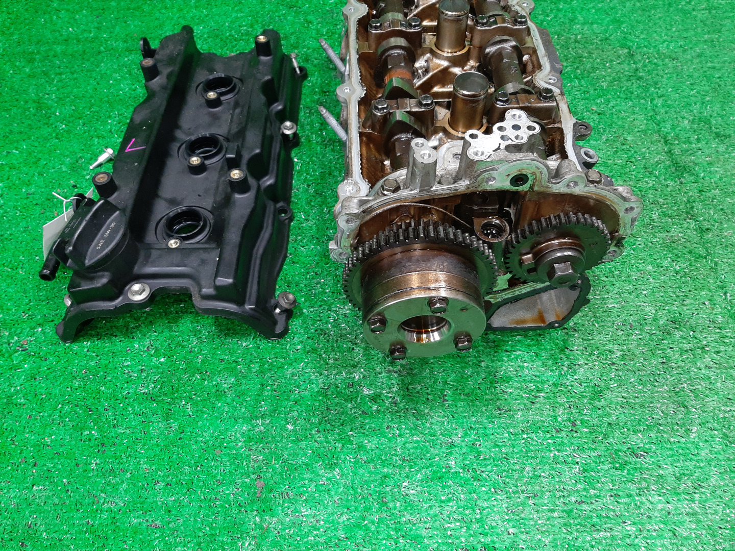 Головка блока левая NISSAN MURANO PNZ50 VQ35DE 2 ракурс Головка блока левая NISSAN MURANO PNZ50 VQ35DE 2 ракурс