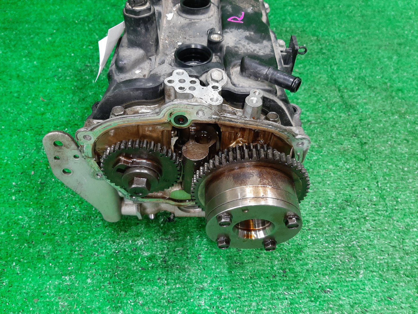 Головка блока правая NISSAN MURANO PNZ50 VQ35DE 2 ракурс Головка блока правая NISSAN MURANO PNZ50 VQ35DE 2 ракурс