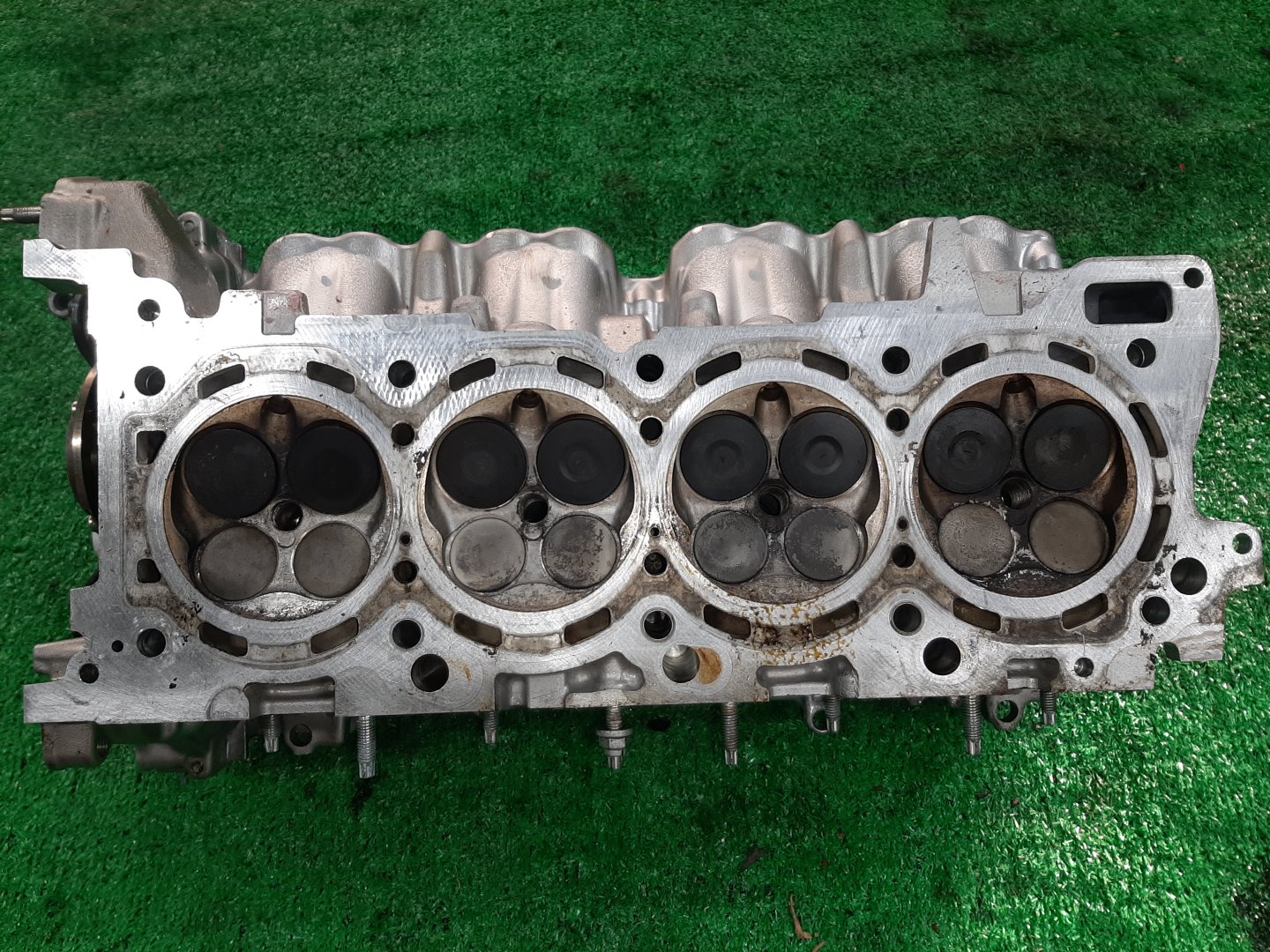 Головка блока правая LEXUS LS460 USF40 1UR-FSE 5 ракурс