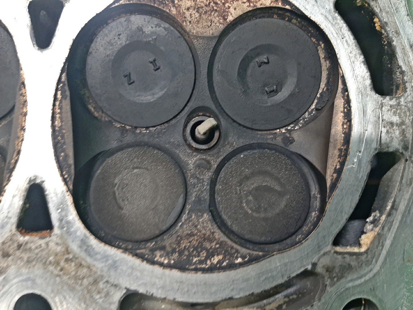 Головка блока TOYOTA NOAH ZRR70G 3ZR-FAE 5 ракурс