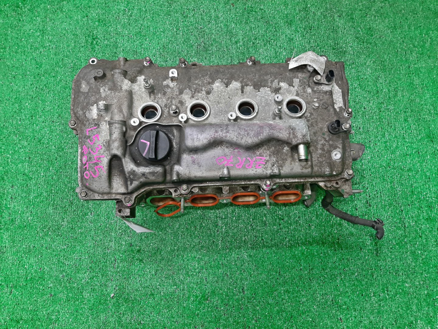 Головка блока TOYOTA NOAH ZRR70G 3ZR-FAE 1 ракурс