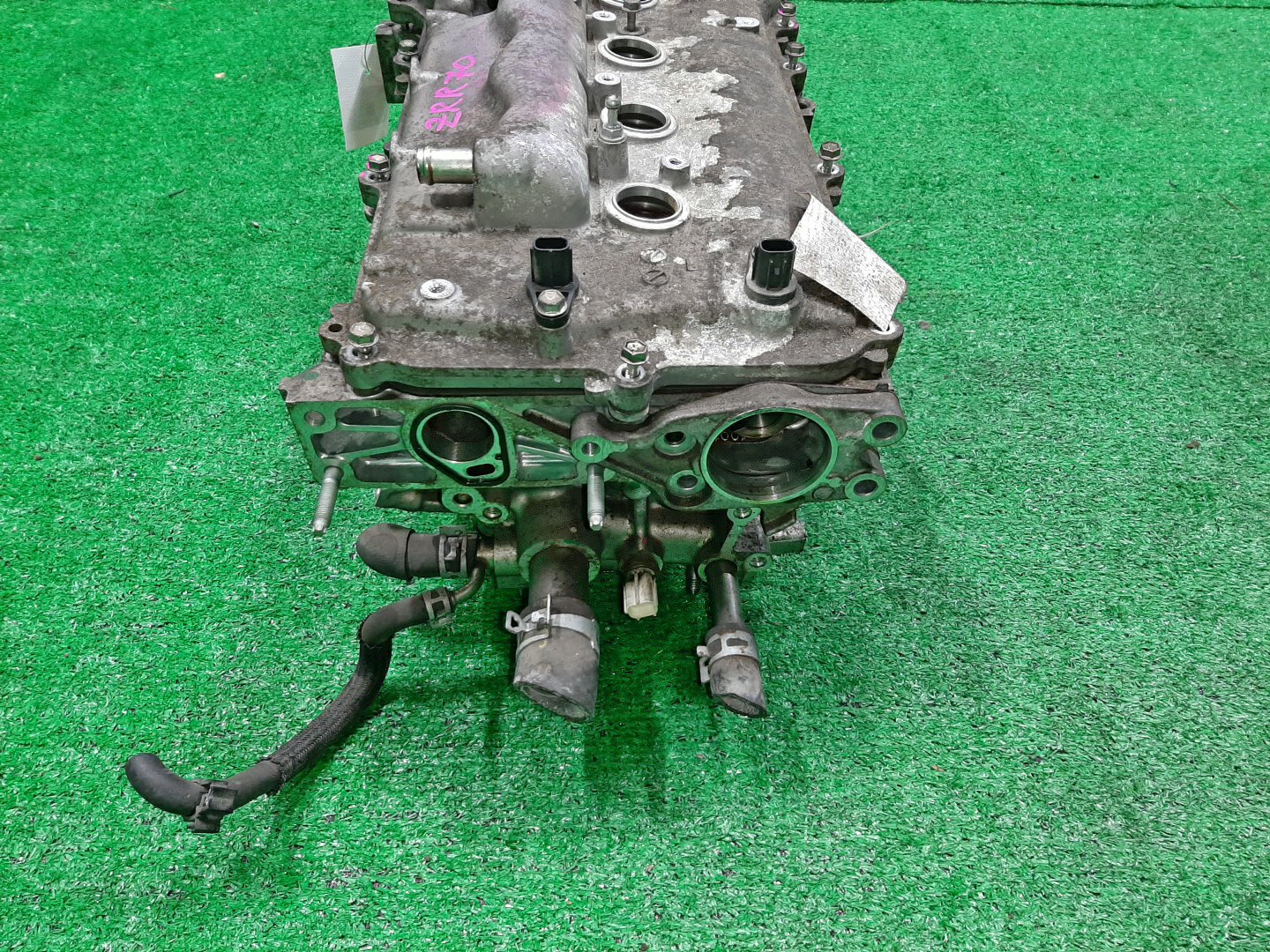 Головка блока TOYOTA NOAH ZRR70G 3ZR-FAE 5 ракурс