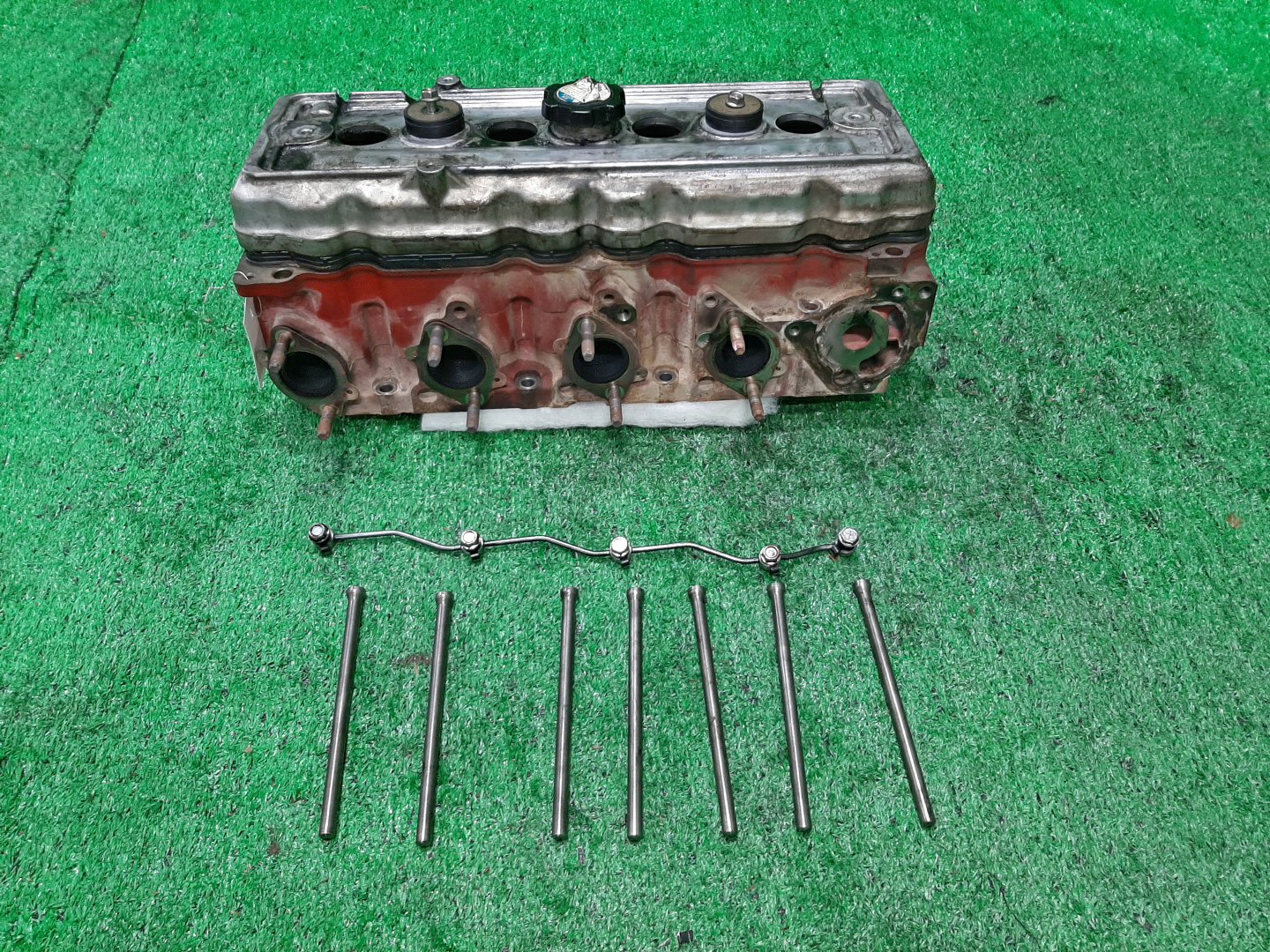 Головка блока TOYOTA DYNA XZU620D N04C-T 3 ракурс