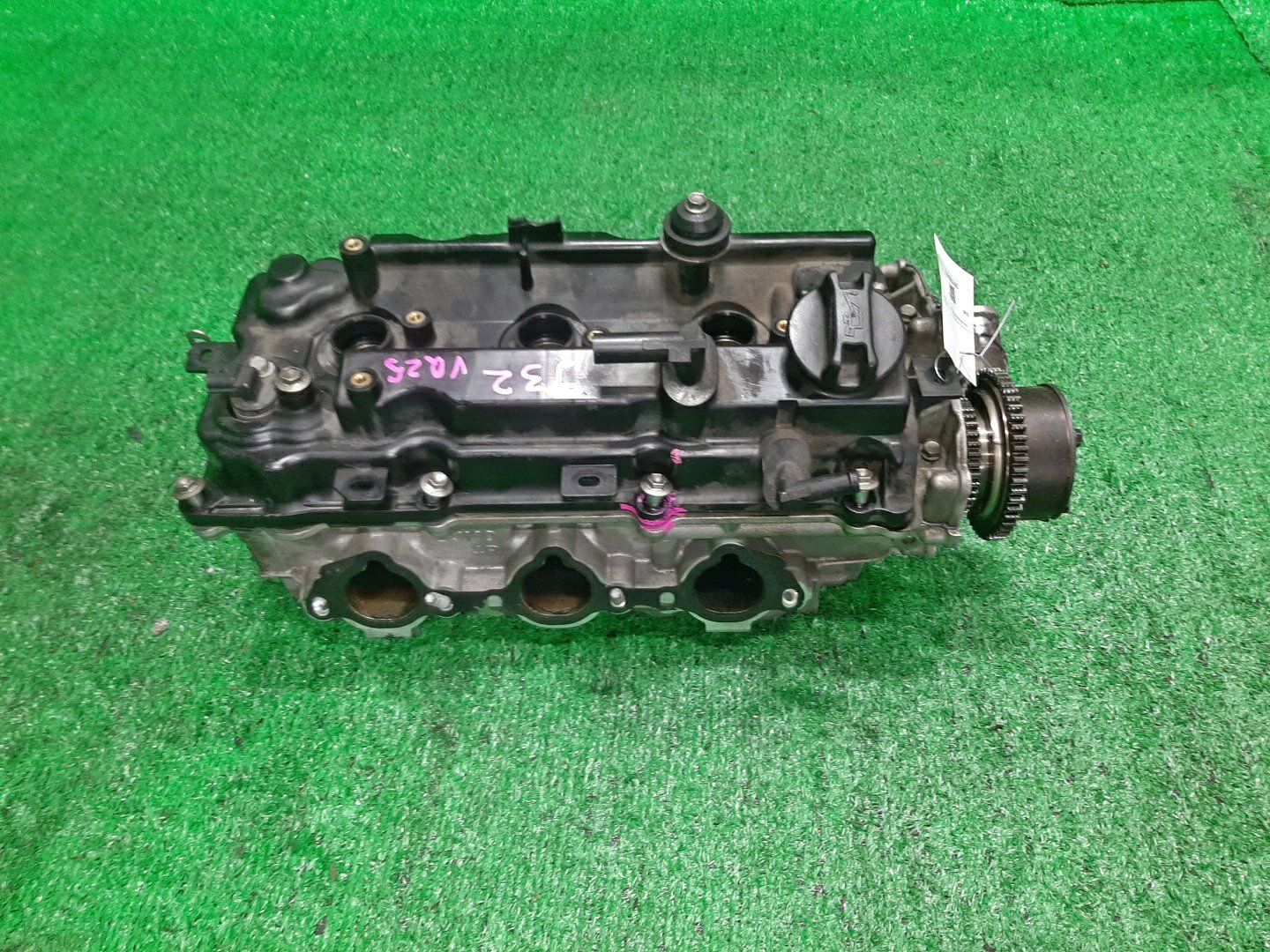Головка блока левая NISSAN TEANA J32 VQ25DE 2 ракурс Головка блока левая NISSAN TEANA J32 VQ25DE 2 ракурс
