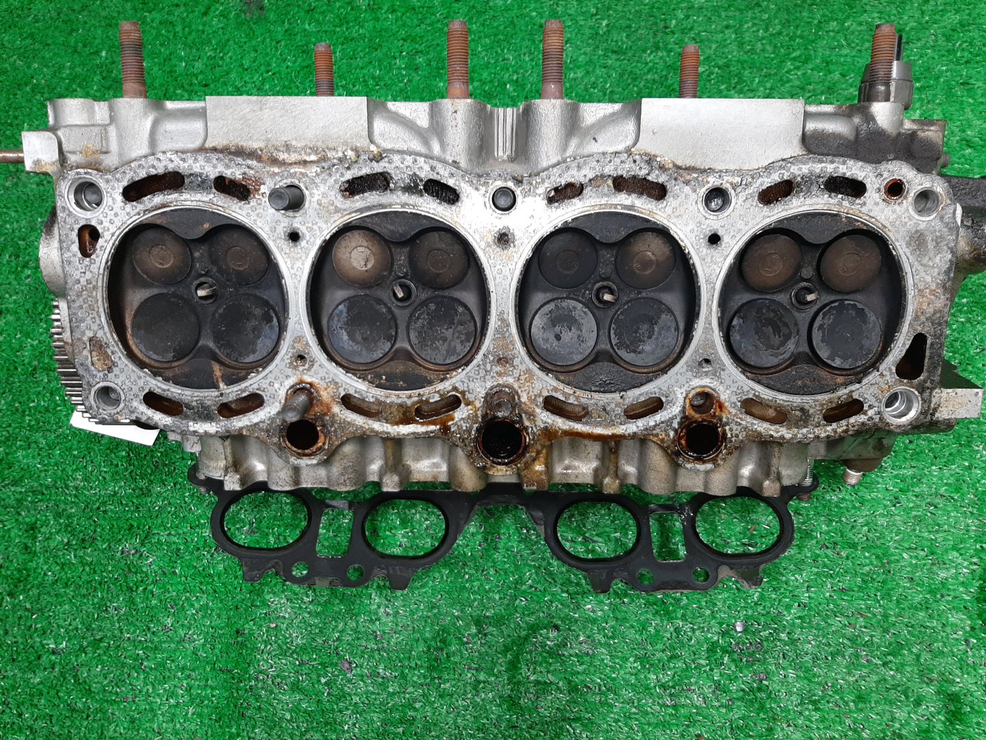 Головка блока TOYOTA VISTA SV40 4S-FE 4 ракурс