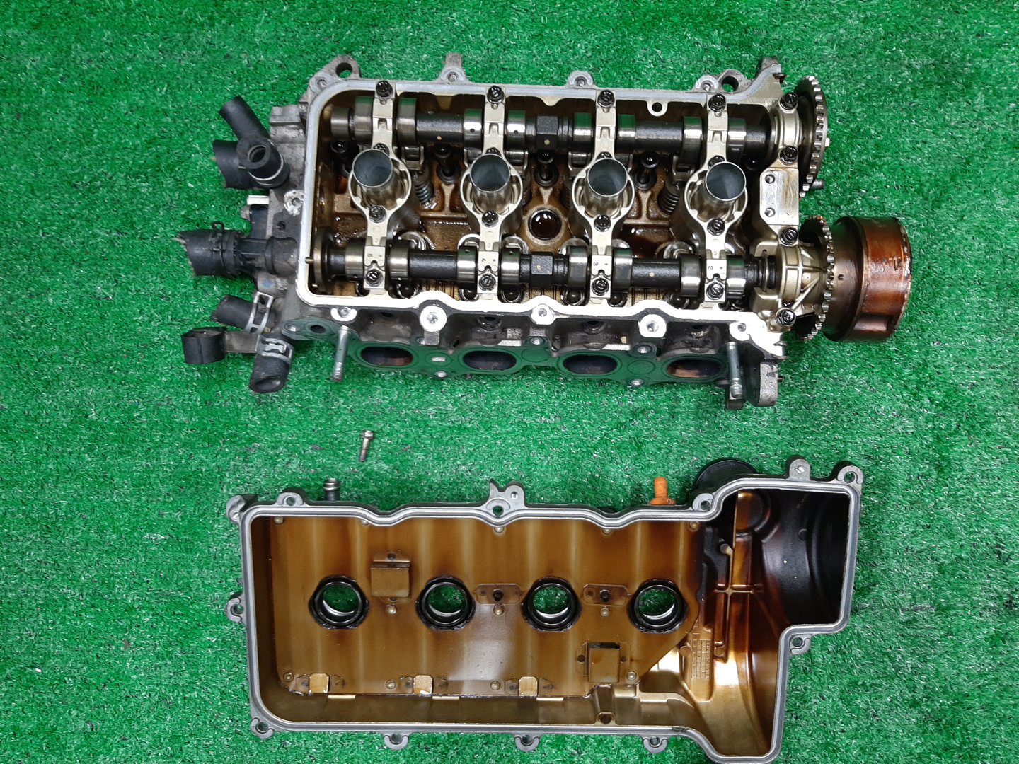 Головка блока TOYOTA RACTIS SCP100 2SZ-FE 2 ракурс