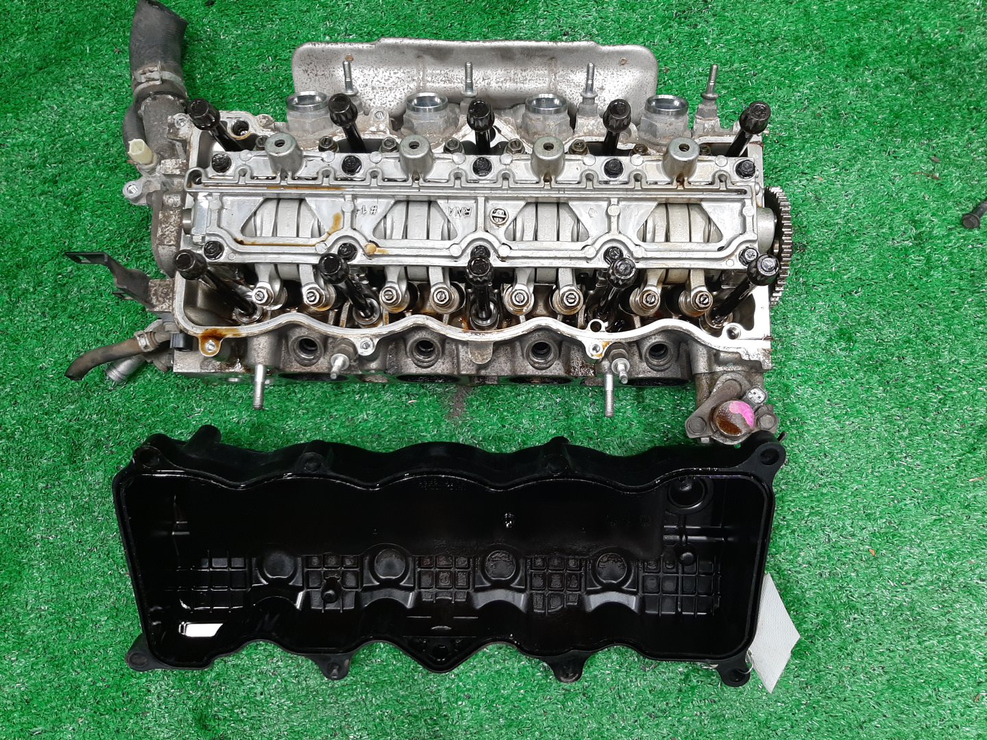 Головка блока HONDA CROSSROAD RT4 R20A 2 ракурс