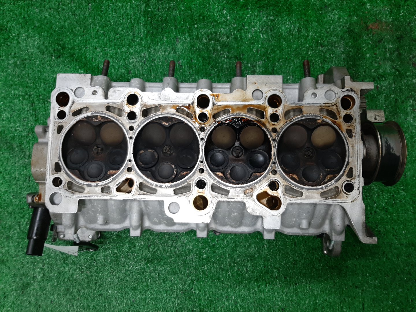 Головка блока AUDI A4 8EC ALT 4 ракурс