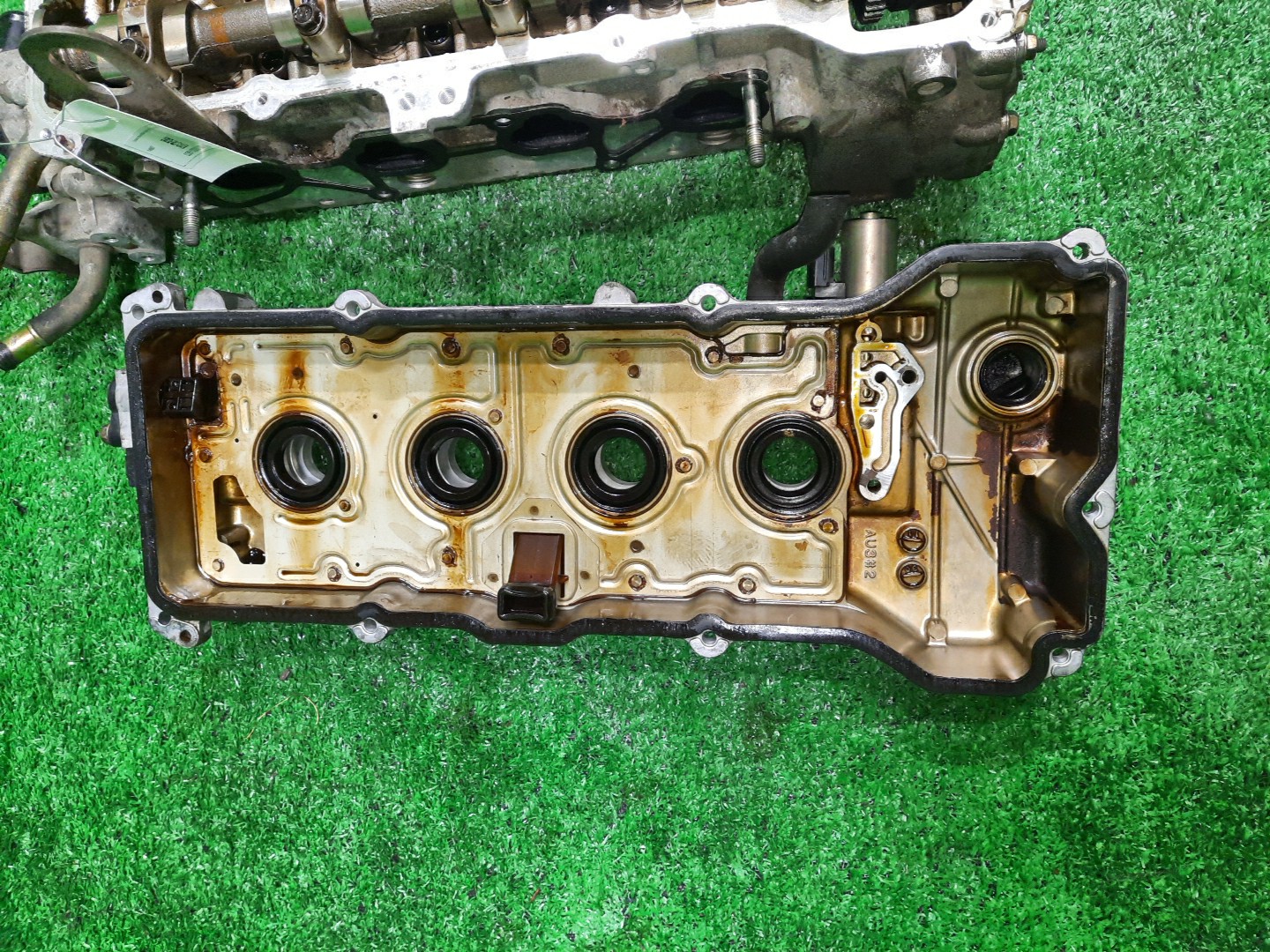 Головка блока NISSAN SUNNY FB15 QG15DE 3 ракурс Головка блока NISSAN SUNNY FB15 QG15DE 3 ракурс
