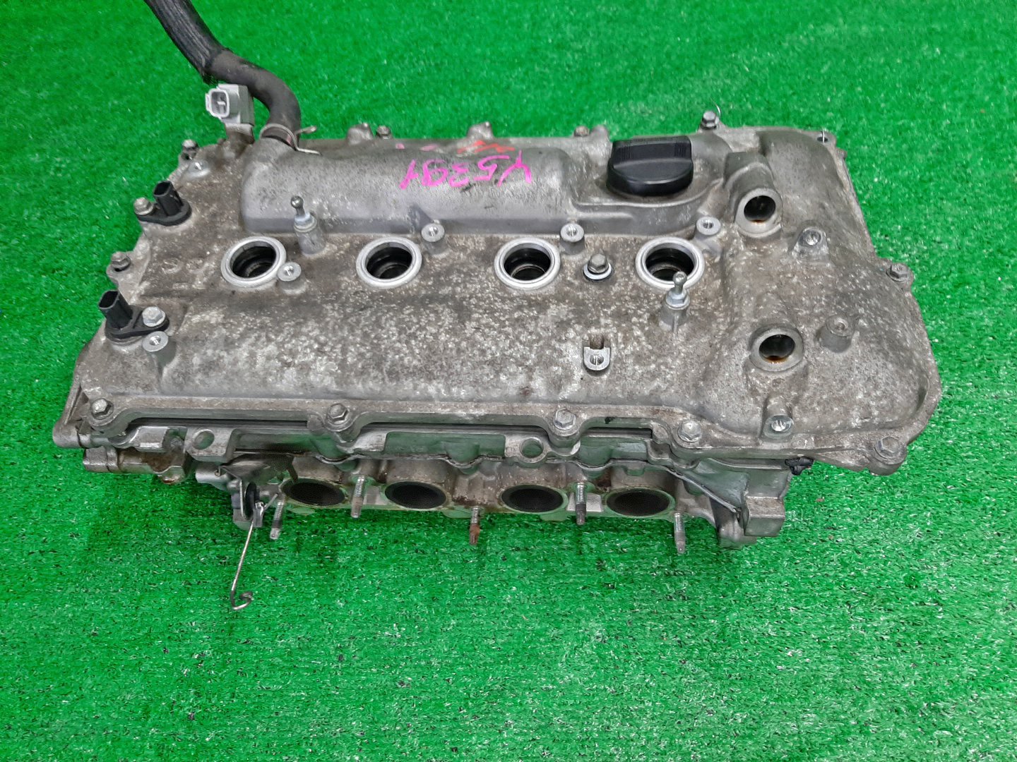 Головка блока TOYOTA ISIS ZGM10G 2ZR-FAE 1 ракурс