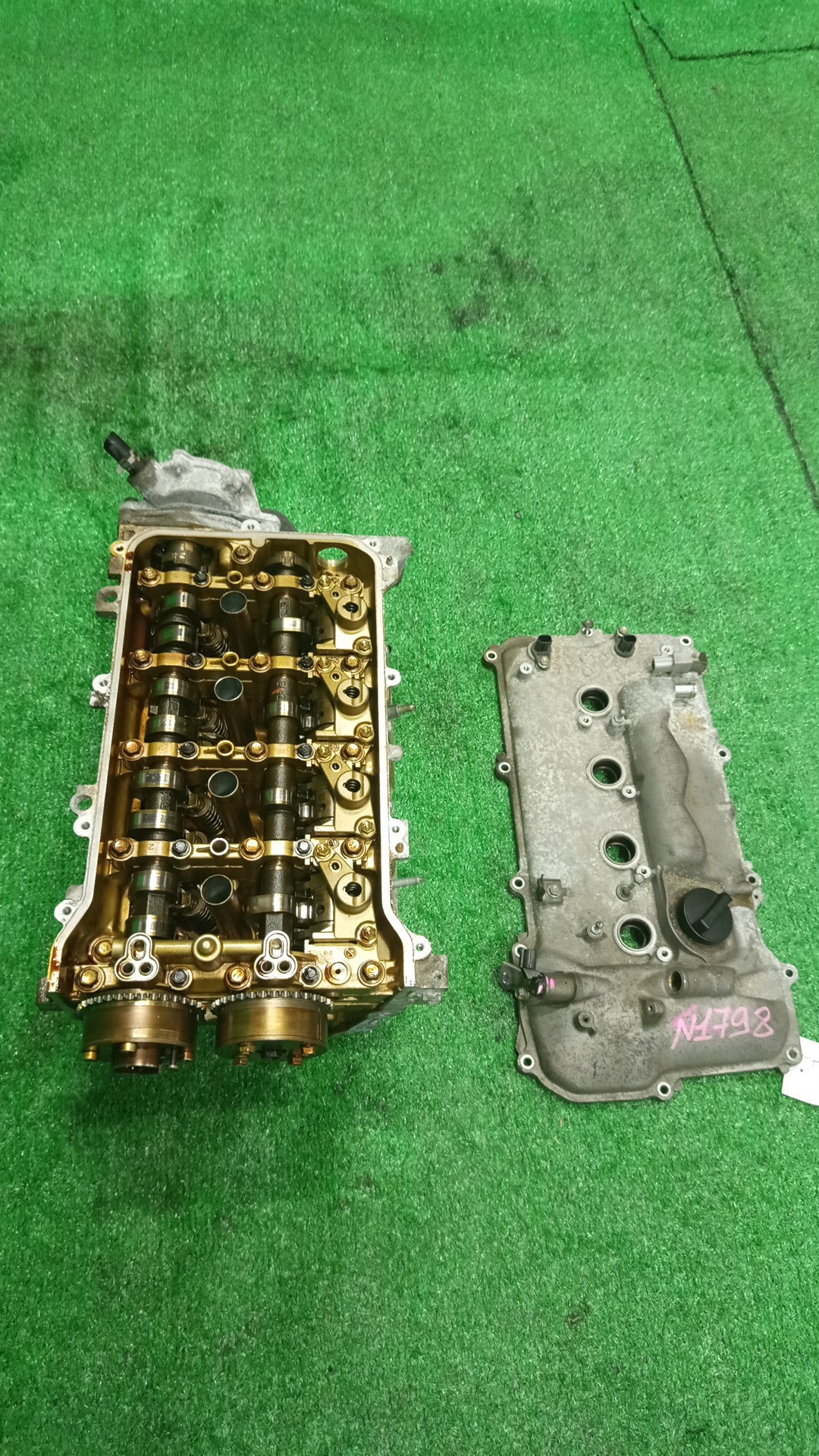 Головка блока TOYOTA ISIS ZGM10G 2ZR-FAE 1 ракурс