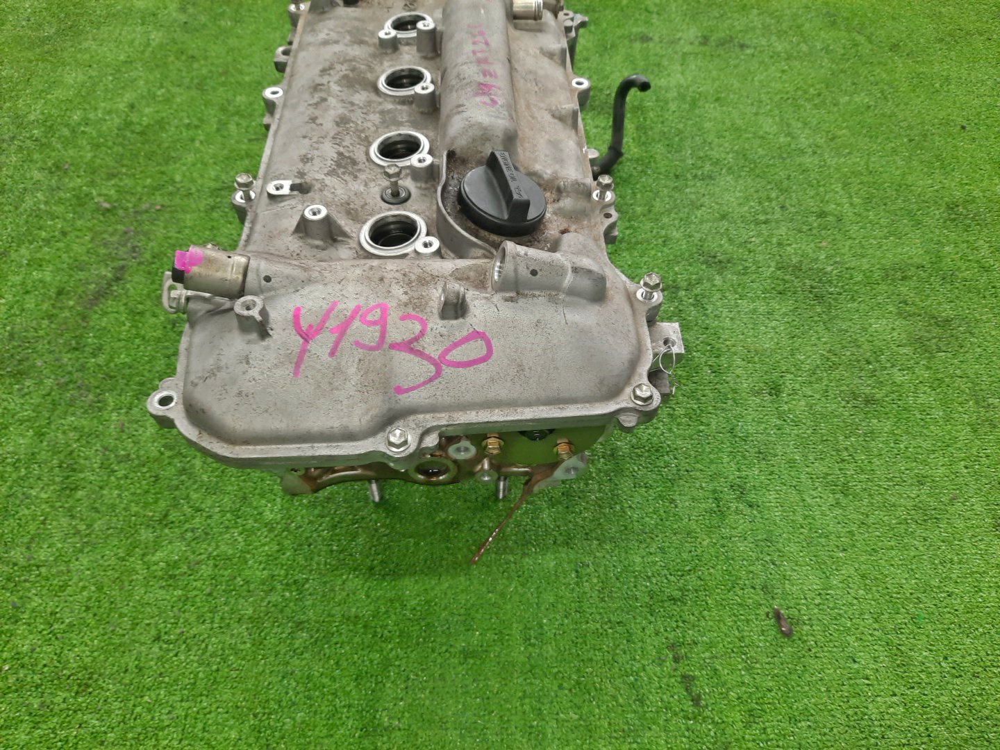 Головка блока TOYOTA PREMIO ZRT260 2ZR-FE 3 ракурс