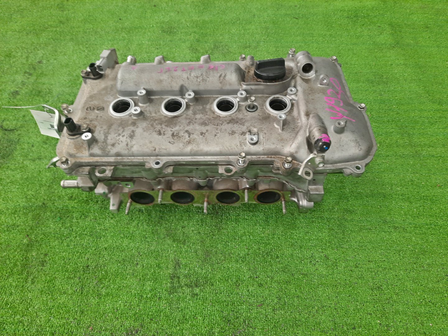 Головка блока TOYOTA PREMIO ZRT260 2ZR-FE 4 ракурс