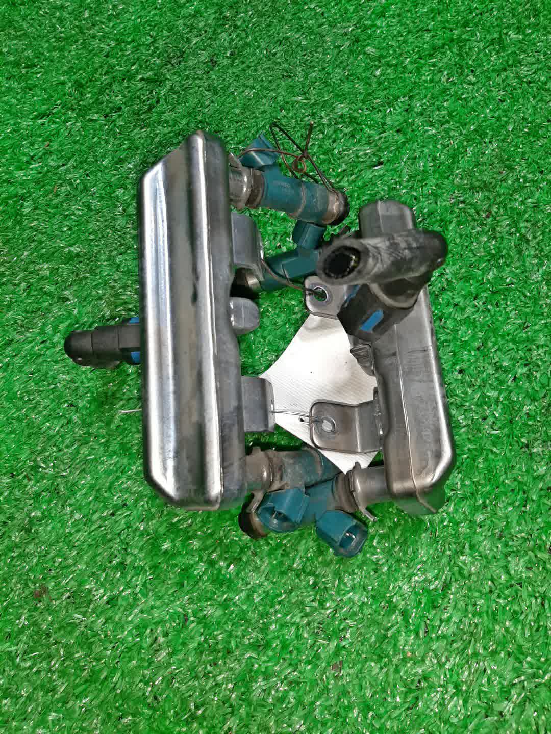 Инжектор SUBARU IMPREZA GP6 FB20 2 ракурс Инжектор SUBARU IMPREZA GP6 FB20 2 ракурс