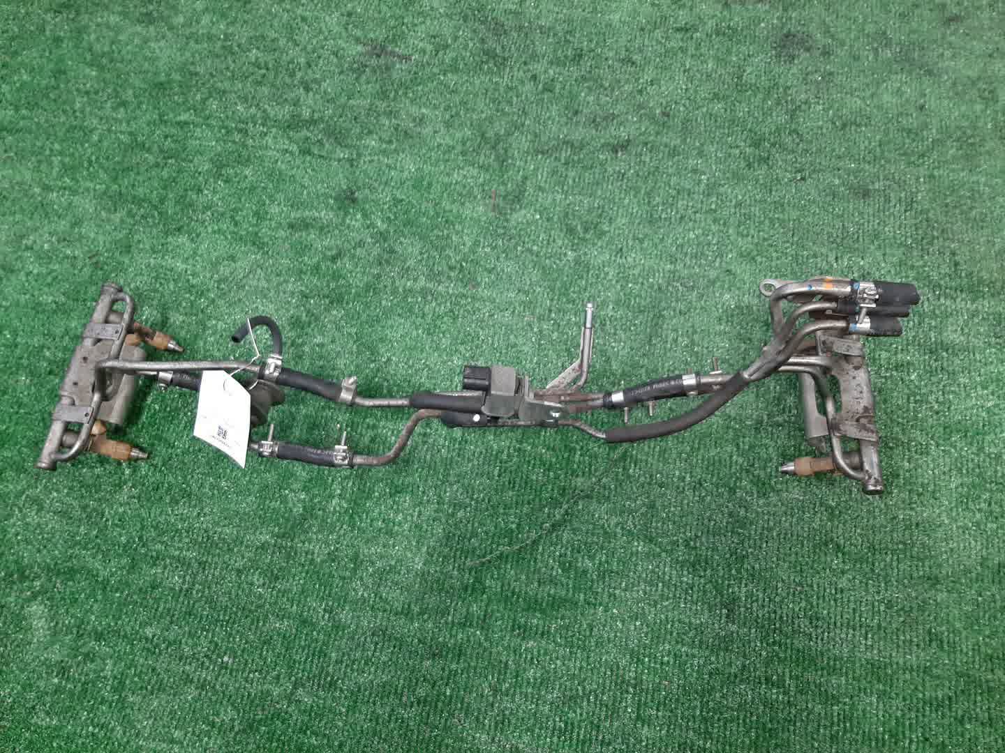 Инжектор SUBARU LEGACY BP5 EJ203 009072918 1 ракурс Инжектор SUBARU LEGACY BP5 EJ203 009072918 1 ракурс
