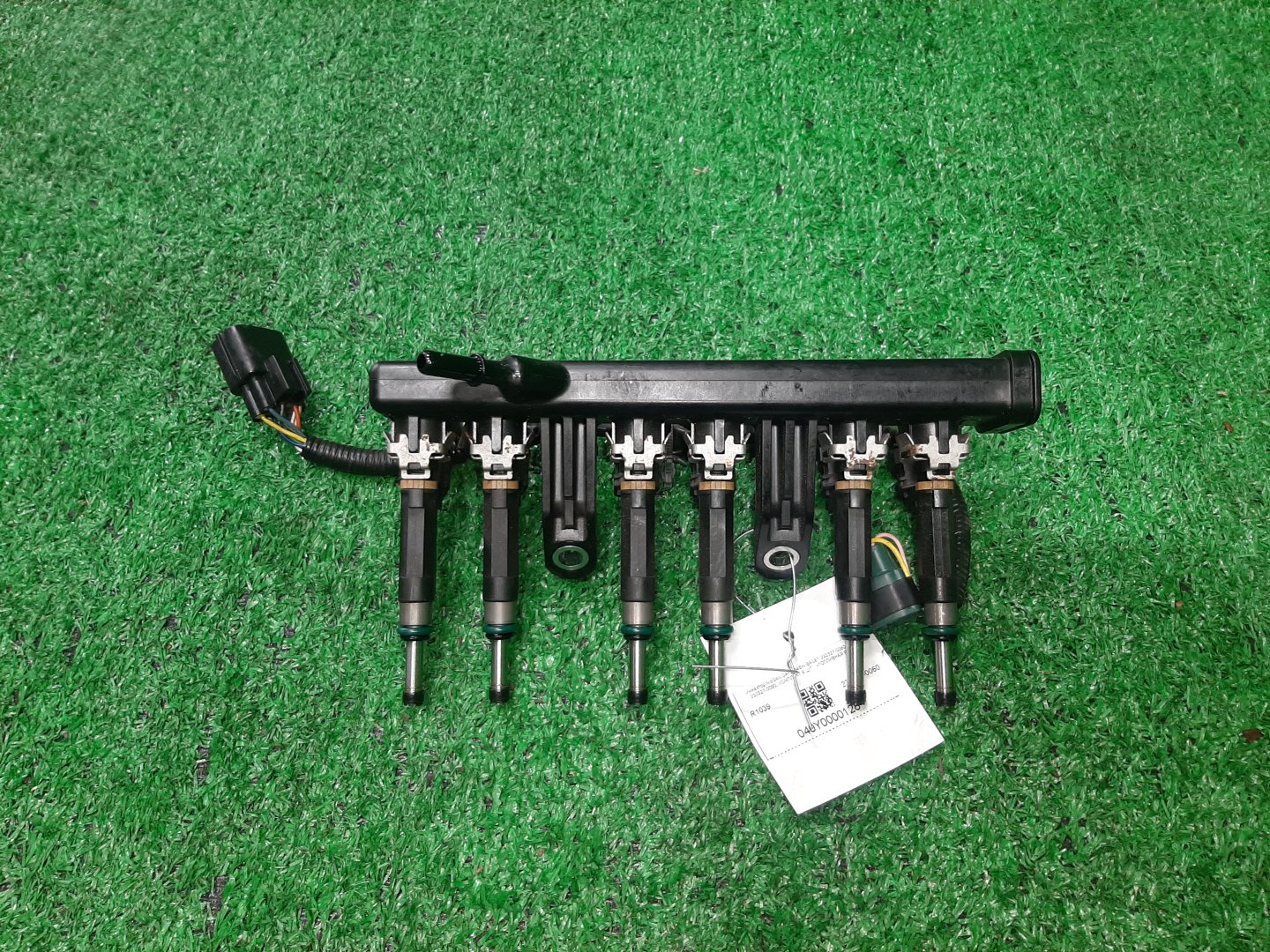 Инжектор NISSAN DAYZ B48W BR06DET 230327-0060 2 ракурс