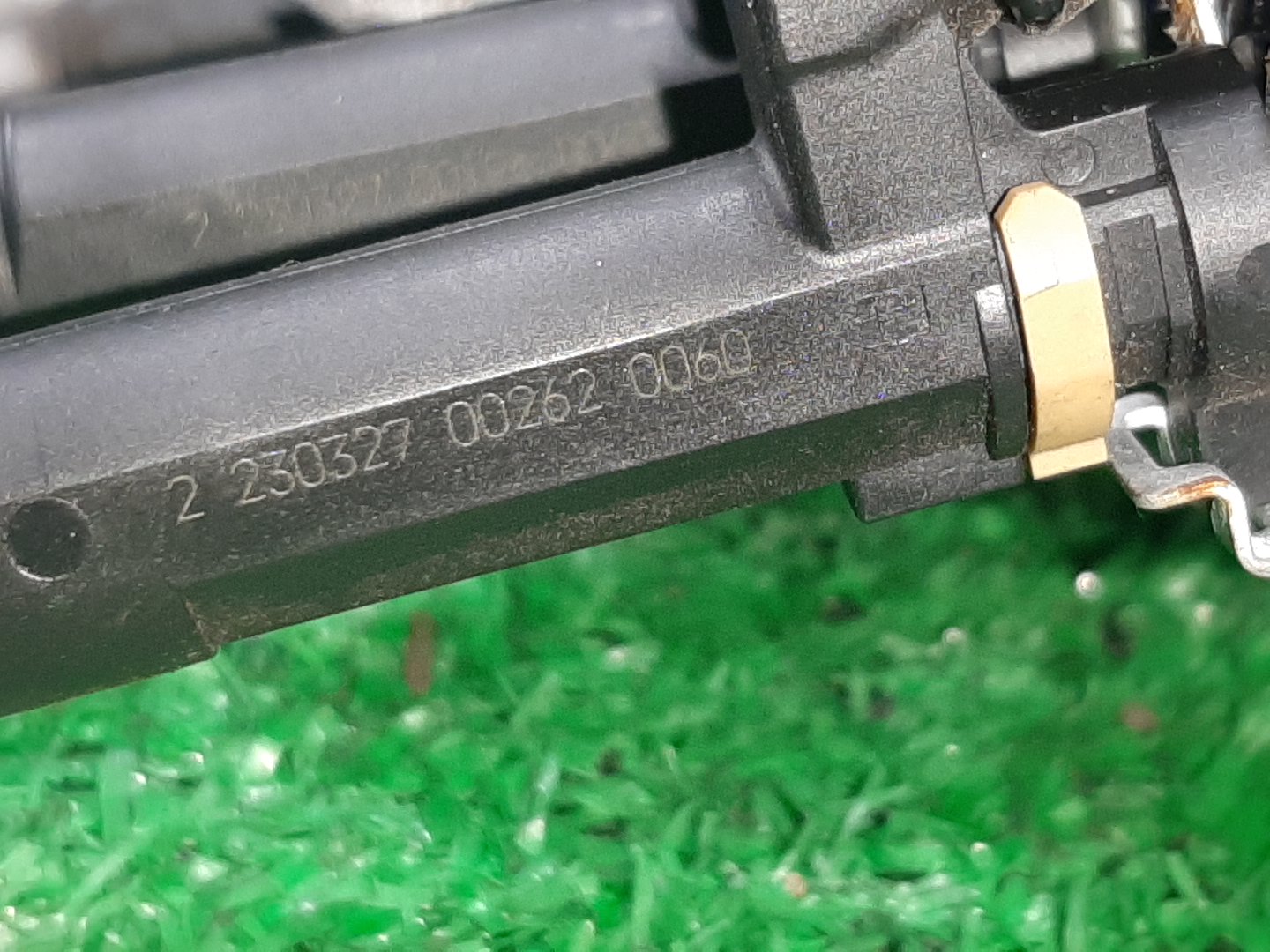 Инжектор NISSAN DAYZ B48W BR06DET 230327-0060 3 ракурс