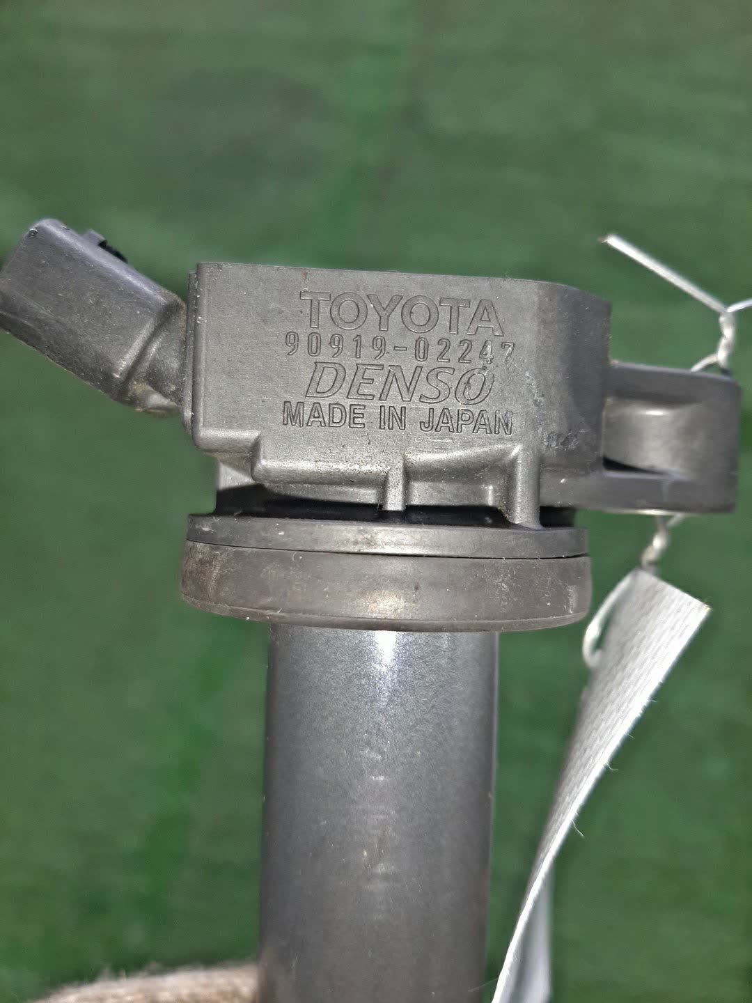 Катушка зажигания TOYOTA RAV4 ACA21W 1AZ-FSE 90919-02247 2 ракурс