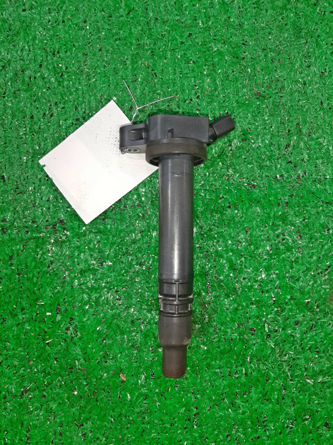 Катушка зажигания LEXUS LS460 USF40 1UR-FSE 90919-02256 1 ракурс