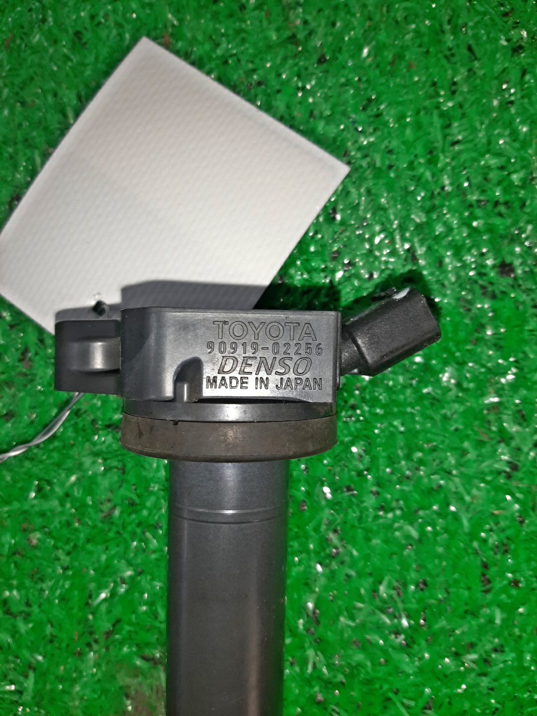 Катушка зажигания LEXUS LS460 USF40 1UR-FSE 90919-02256 2 ракурс