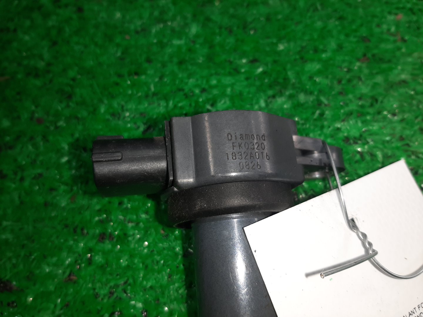 Катушка зажигания MITSUBISHI GALANT FORTIS CY3A 4B10 1832A016 2 ракурс