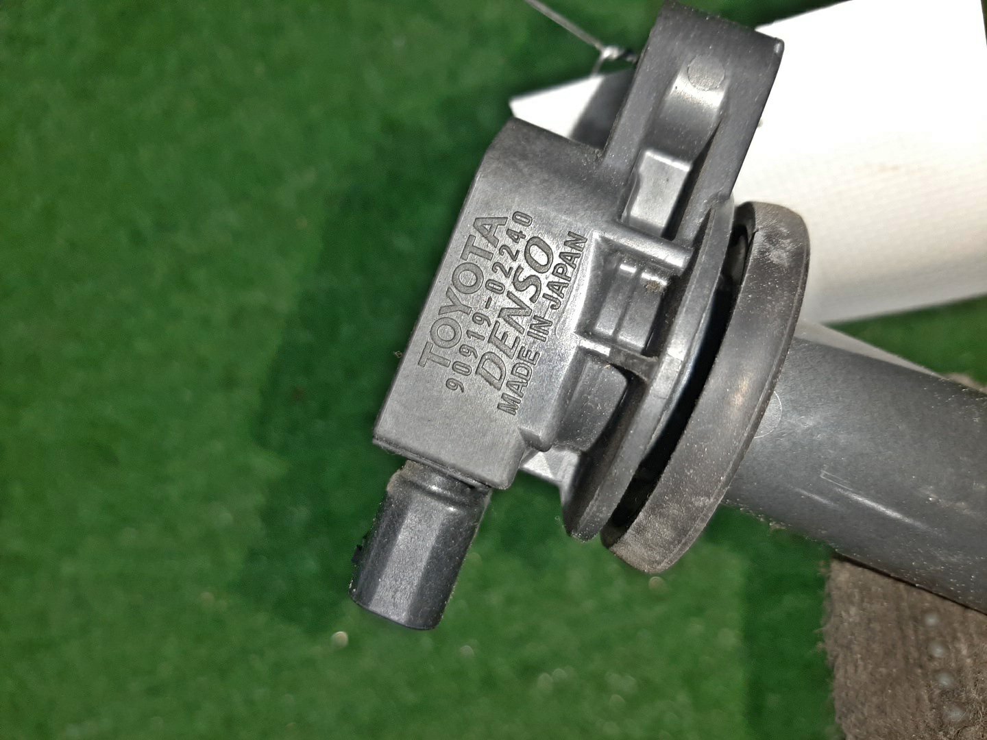 Катушка зажигания TOYOTA PORTE NNP11 1NZ-FE 90919-02240 2 ракурс