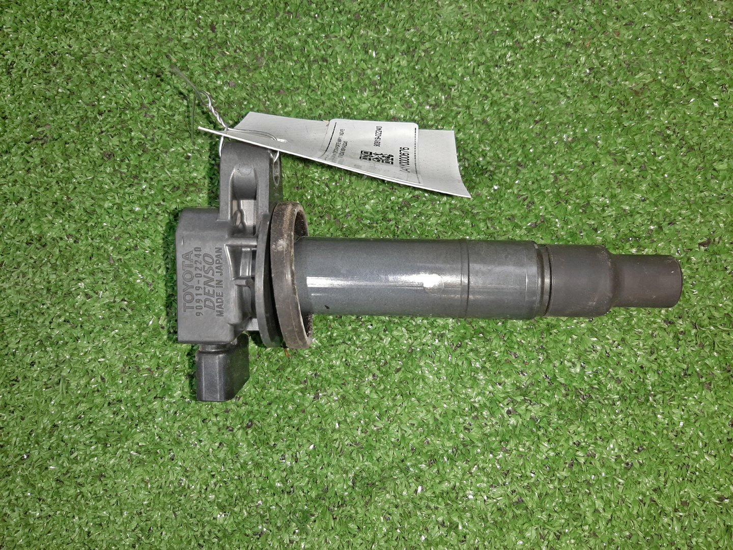 Катушка зажигания TOYOTA PORTE NNP11 1NZ-FE 90919-02240 1 ракурс