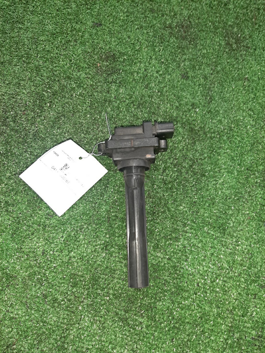 Катушка зажигания SUZUKI ESCUDO TD62W H25A 33410-77E2 1 ракурс