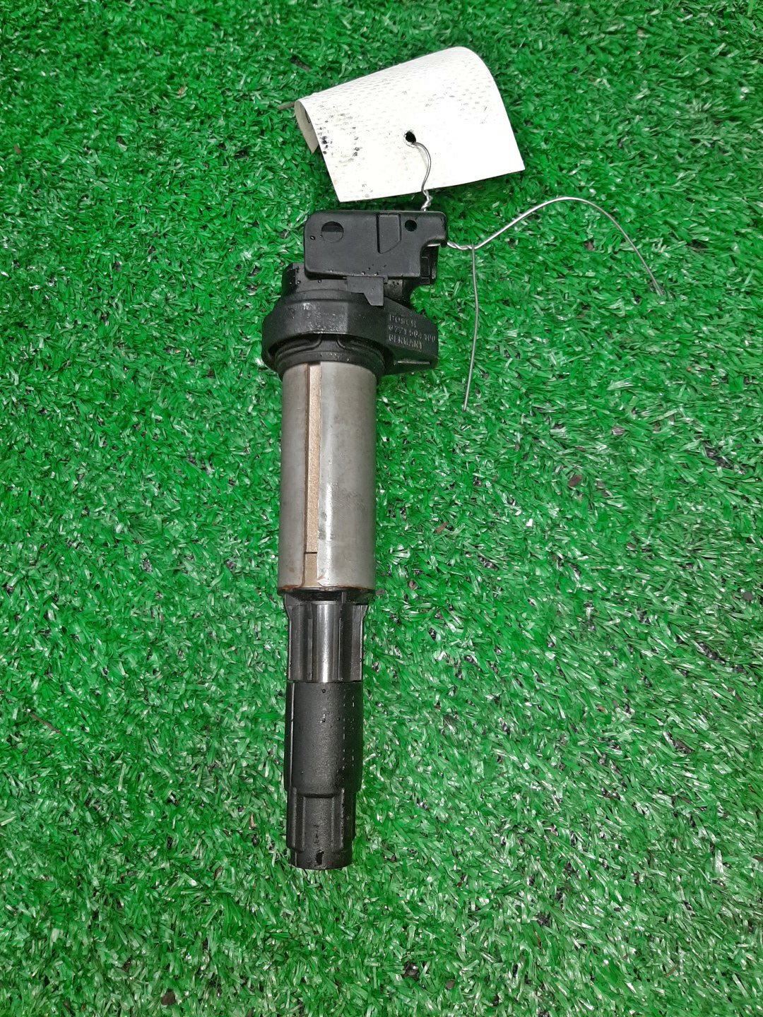 Катушка зажигания BMW 3-Series E90 N46B20B 0221504100 1 ракурс
