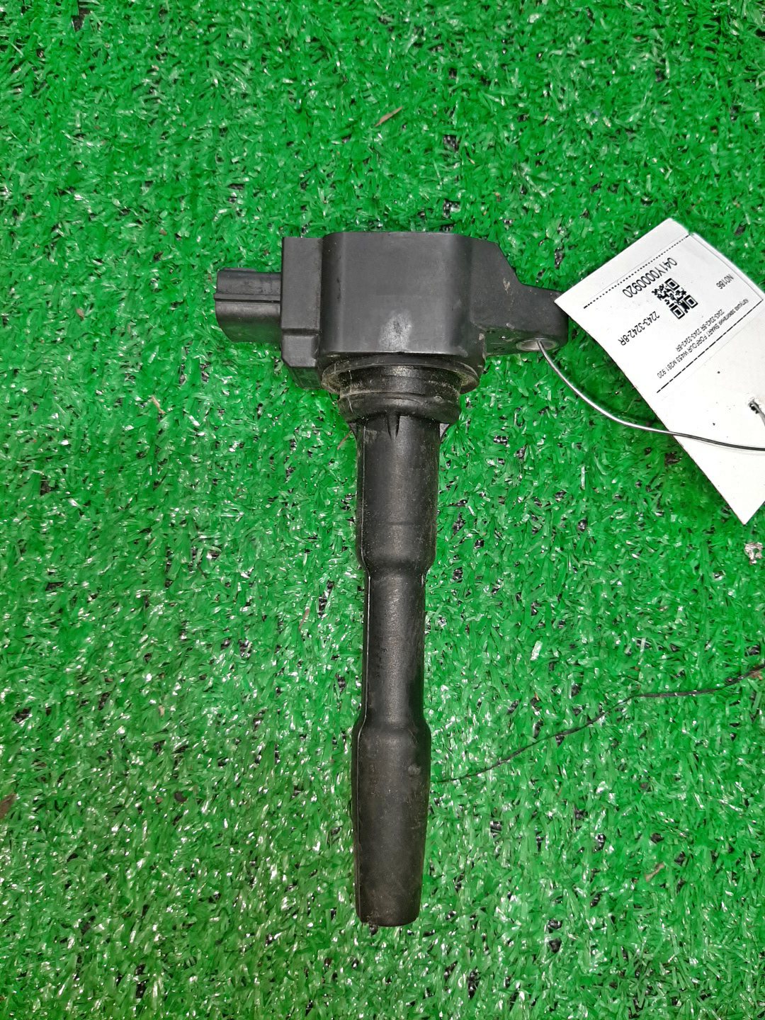 Катушка зажигания SMART FORFOUR W453 M281.920 2243-3242-8R 1 ракурс Катушка зажигания SMART FORFOUR W453 M281.920 2243-3242-8R 1 ракурс