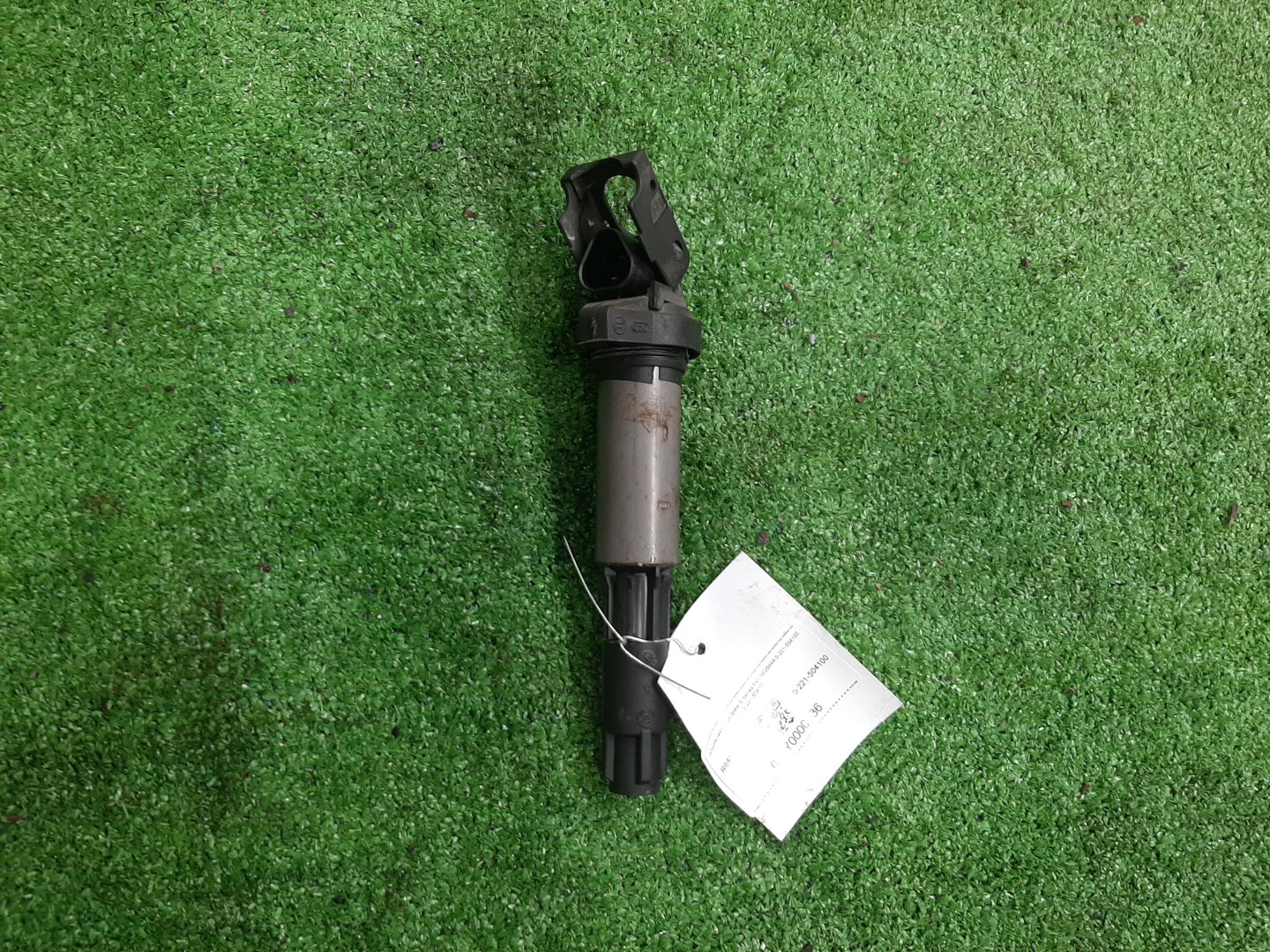 Катушка зажигания BMW 5-Series E60 N62B44A 0-221-504100 2 ракурс