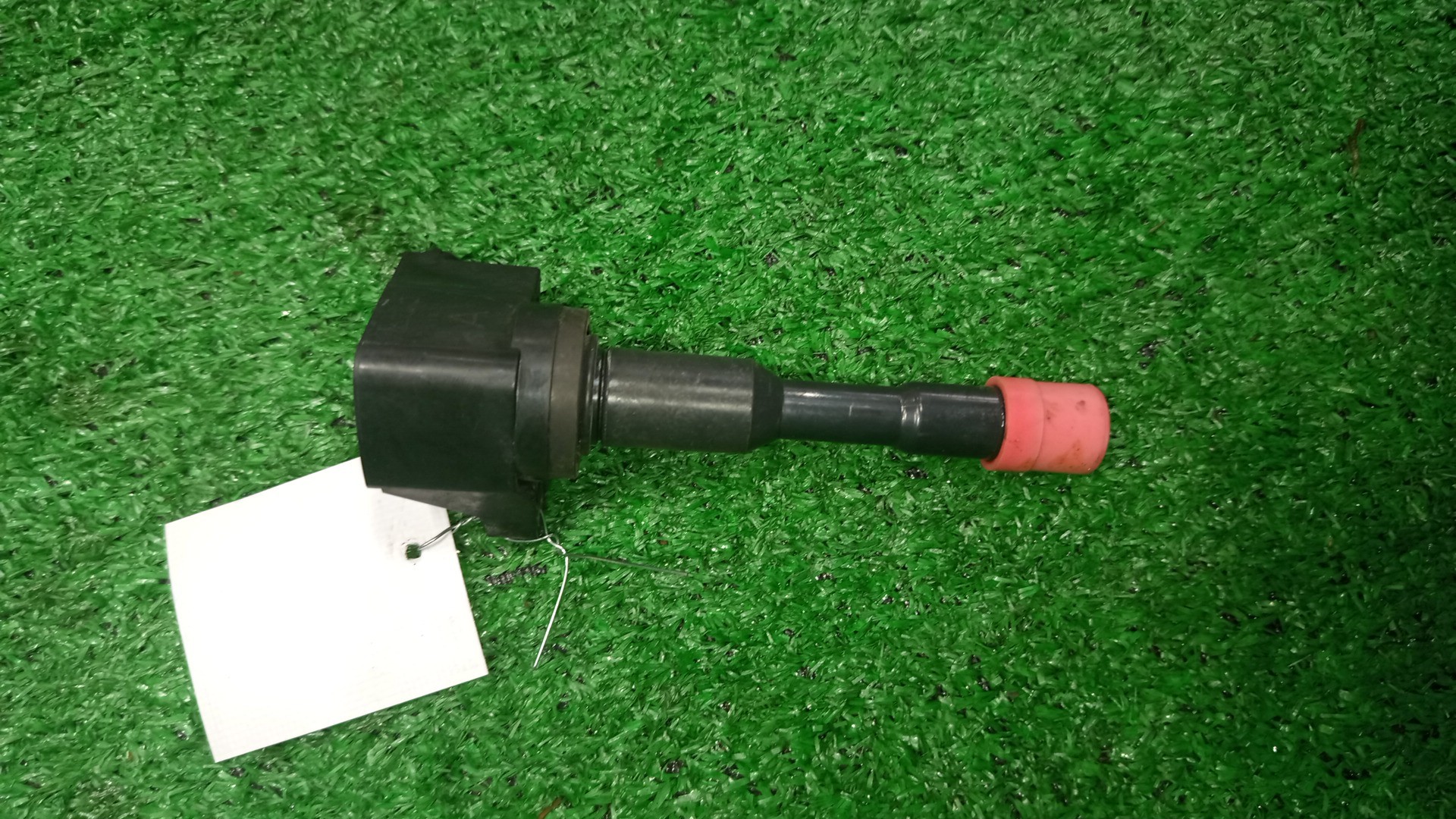 Катушка зажигания HONDA FIT ARIA GD8 L15A 1 ракурс