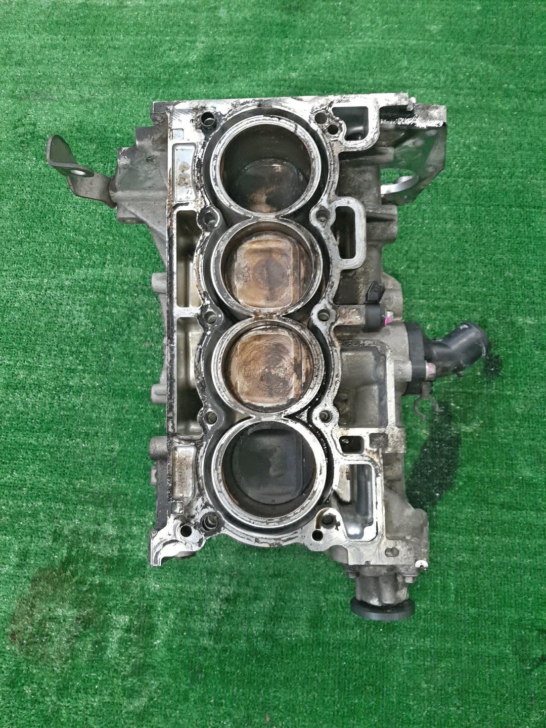 Коленвал NISSAN BLUEBIRD SYLPHY NG11 HR15DE 1 ракурс