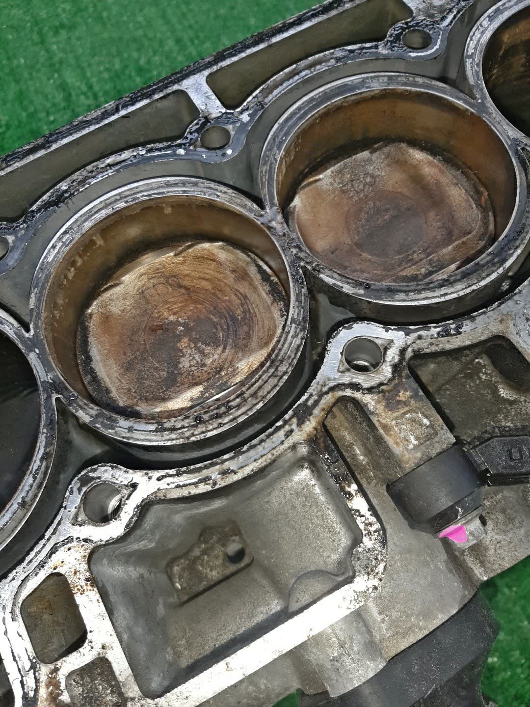 Коленвал NISSAN BLUEBIRD SYLPHY NG11 HR15DE 4 ракурс