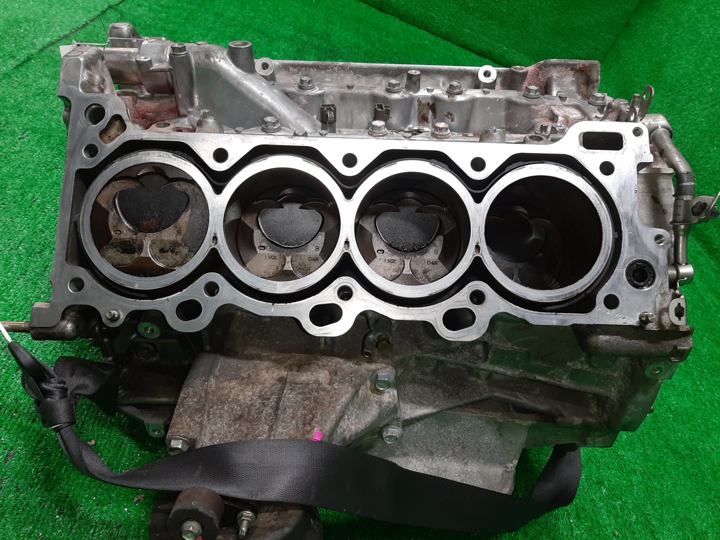 Коленвал LEXUS LS460 USF40 1UR-FSE 3 ракурс