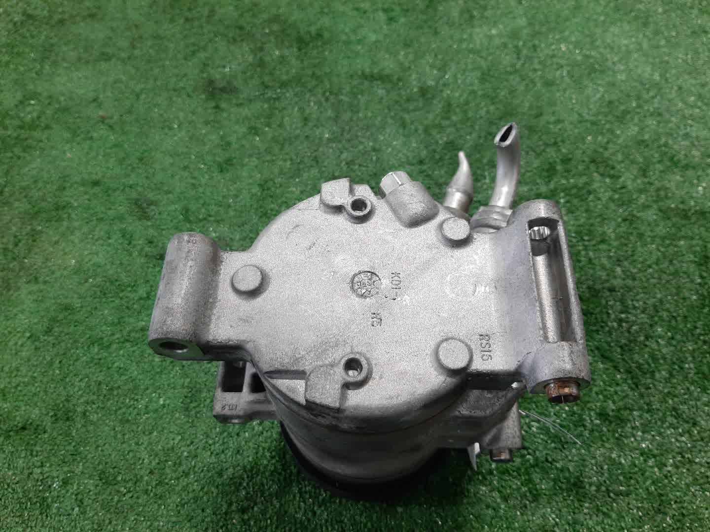 Компрессор кондиционера MAZDA CX-5 KE2FW SH-VPTS F500JUBAB00 4 ракурс
