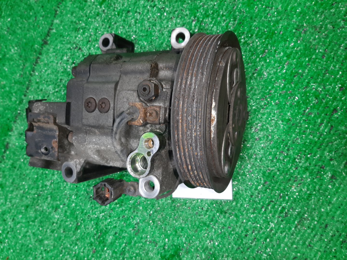 Компрессор кондиционера NISSAN PRIMERA QP11 QG18DD 1 ракурс