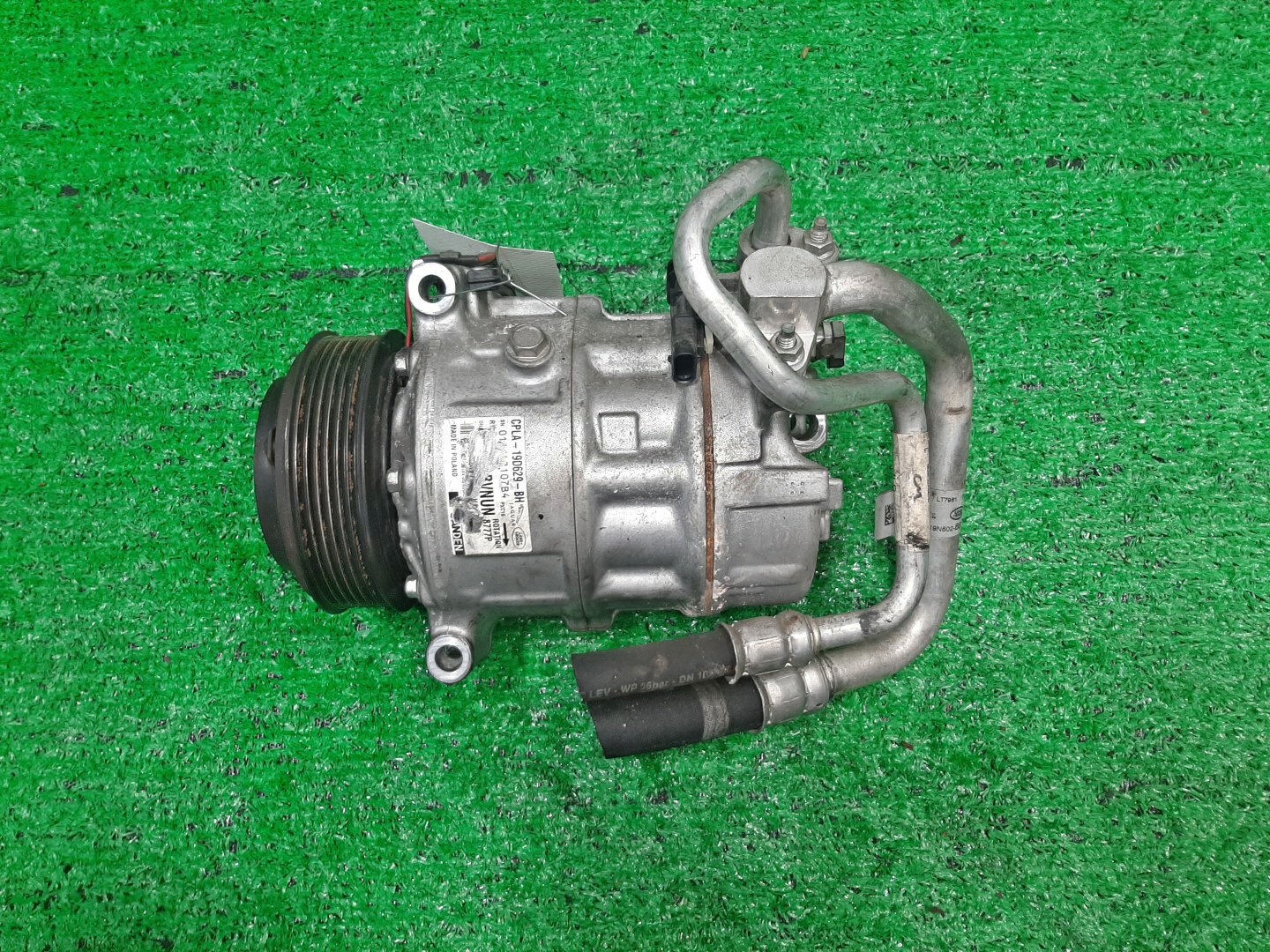 Компрессор кондиционера LAND ROVER RANGE ROVER EVOQUE L538 204DTD CPLA-19D629-BH 1 ракурс