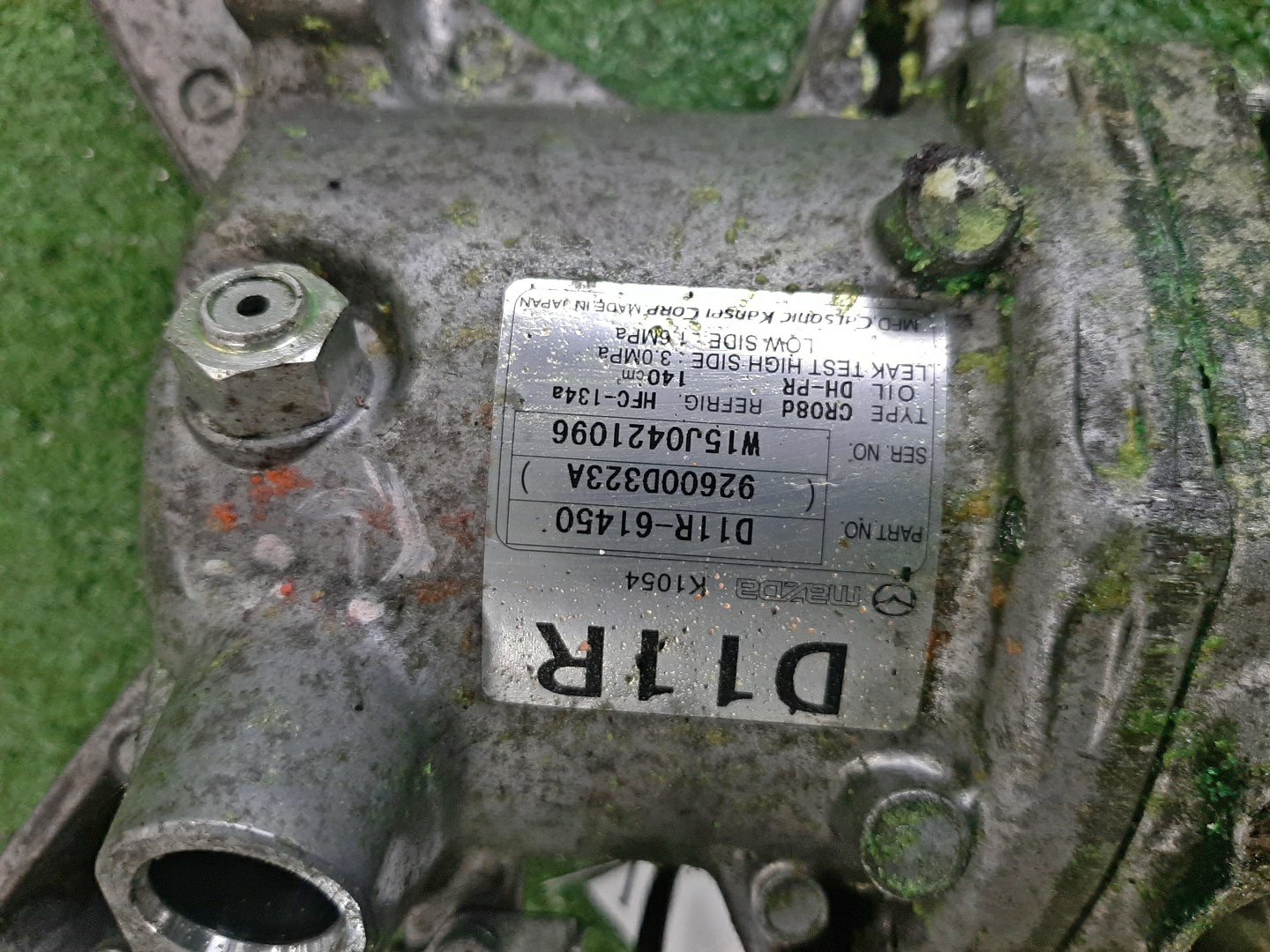 Компрессор кондиционера MAZDA DEMIO DJ5FS S5-DPTS D11R-61450 2 ракурс