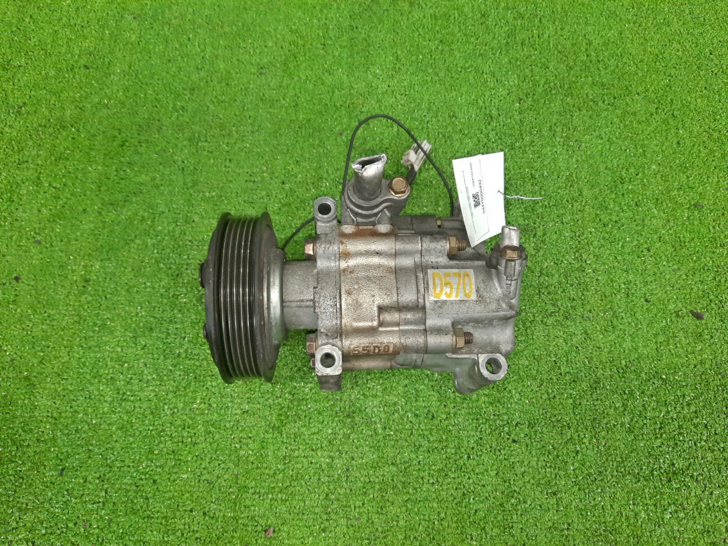 Компрессор кондиционера MAZDA DEMIO DY5W ZY-VE V08A1AC4AD 1 ракурс