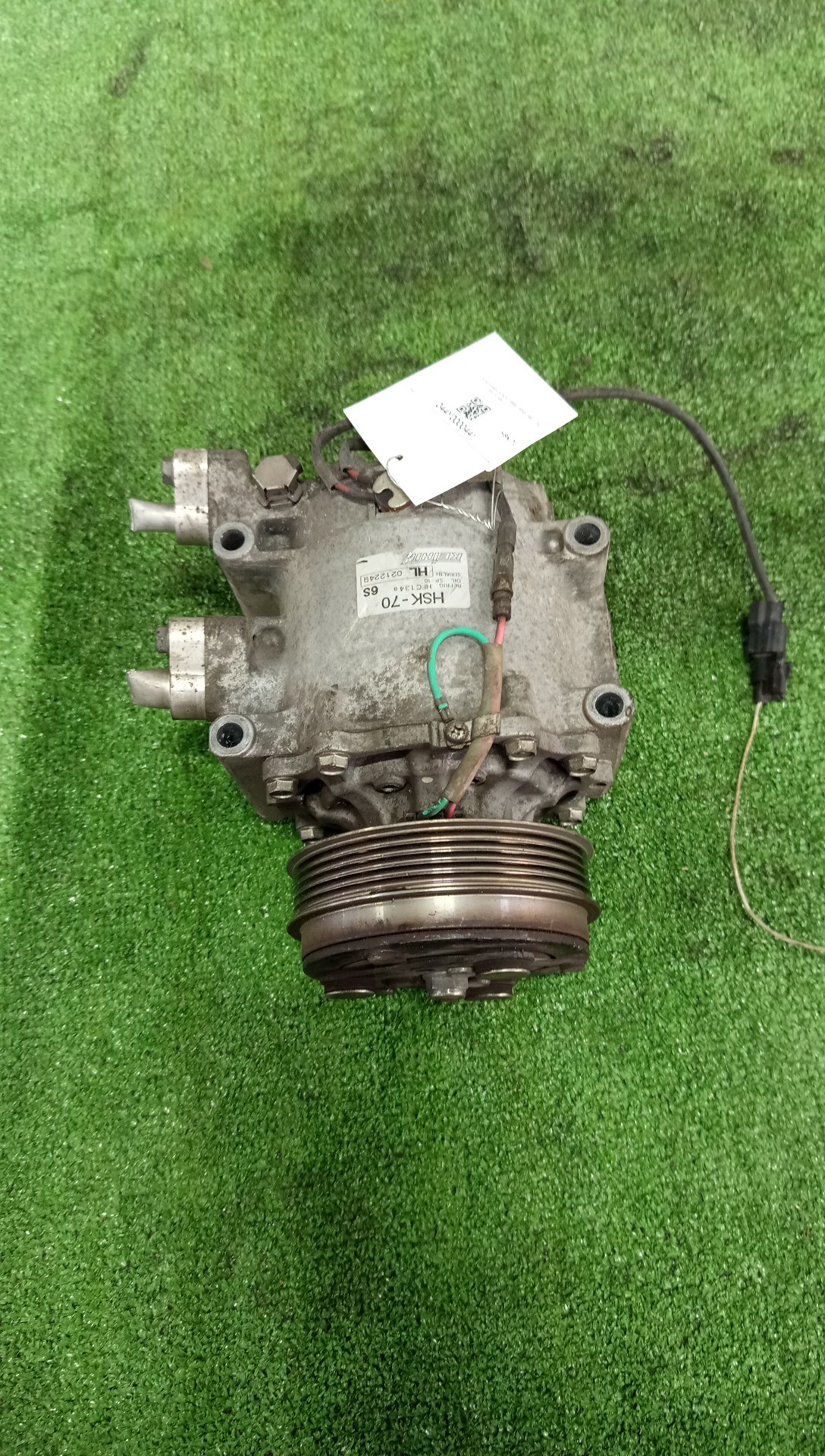 Компрессор кондиционера HONDA FREED SPIKE GB3 L15A HSK-70 1 ракурс