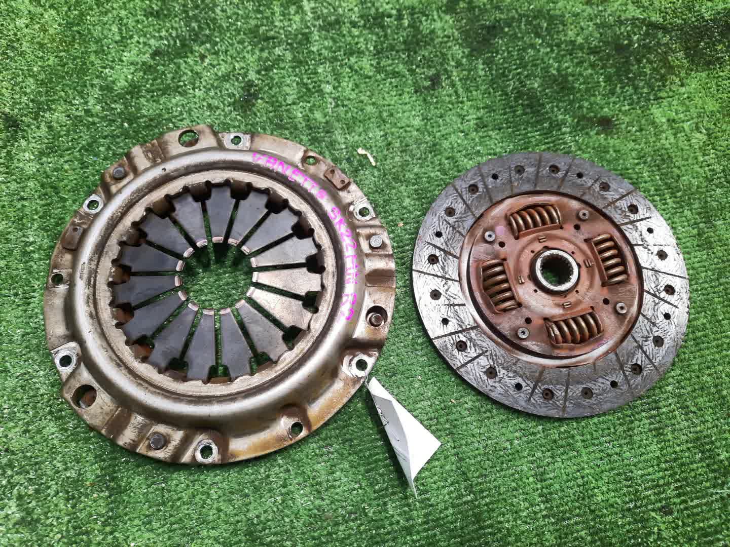 Корзина сцепления NISSAN VANETTE SK22MN R2 1 ракурс