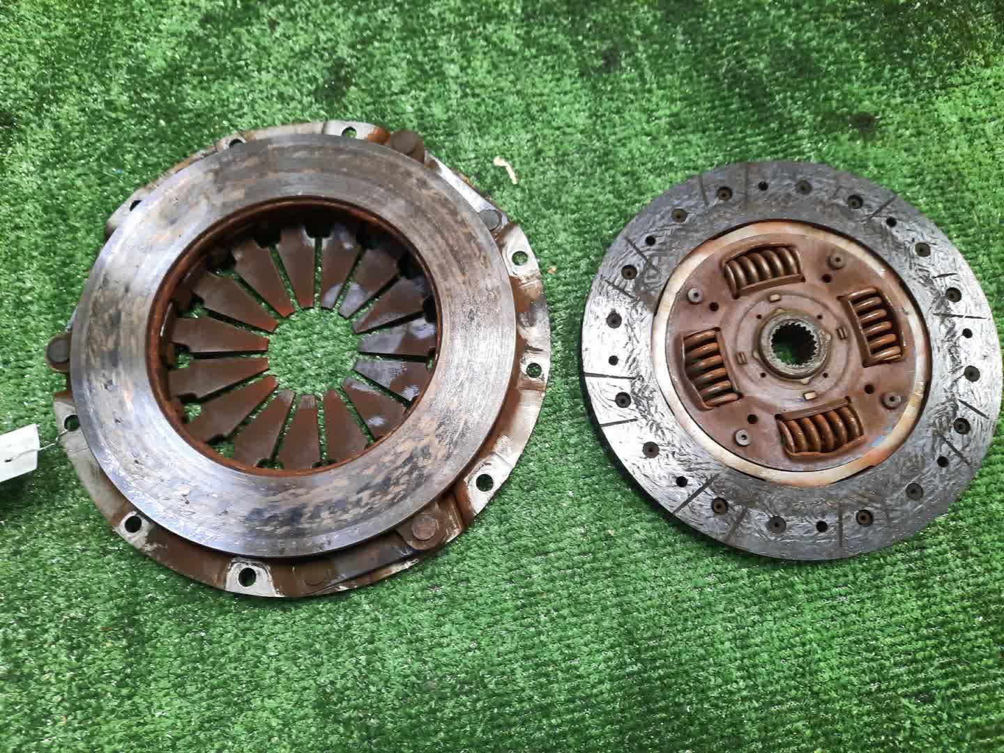 Корзина сцепления NISSAN VANETTE SK22MN R2 2 ракурс
