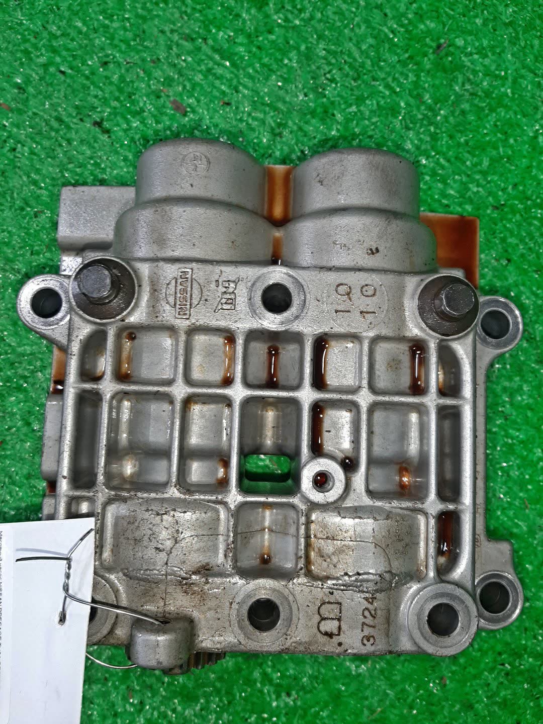 Масляный насос NISSAN PRESAGE TU31 QR25DE 1 ракурс Масляный насос NISSAN PRESAGE TU31 QR25DE 1 ракурс