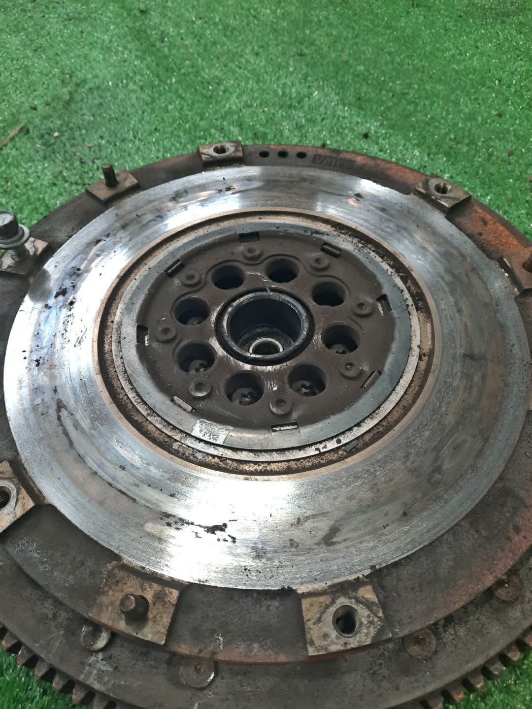 Маховик SUBARU LEGACY BL5 EJ204 2 ракурс